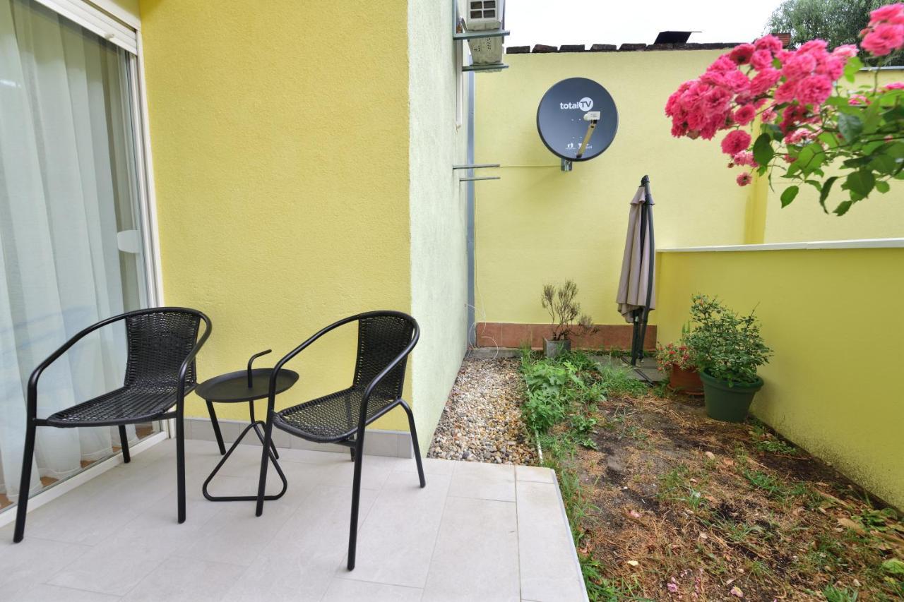Apartman Miran オシエク エクステリア 写真