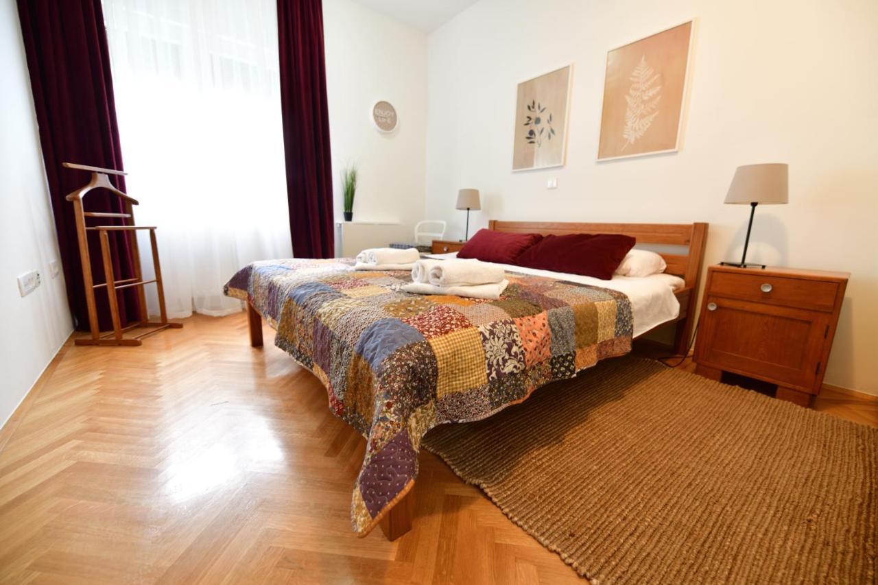 Apartman Miran オシエク エクステリア 写真